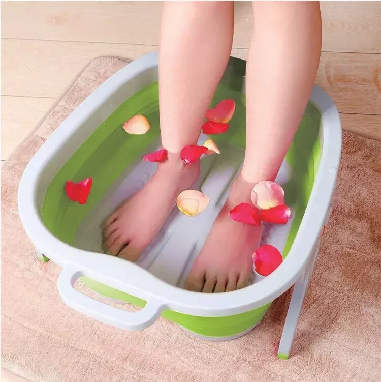 Foot bathing. Складная ванночка для ног. Ванночка для ног пластиковая. Складная массажная ванночка для ног. Ножная ванна для ног.