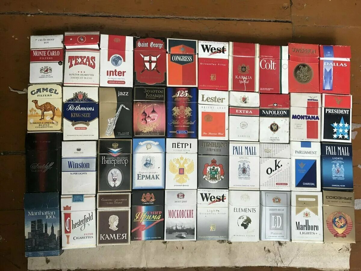 Названия сигарет список. Коллекция сигаретных пачек 90-х. Марки сигарет 90х. Винстон сигареты 90х. Сигареты 2000 годов.