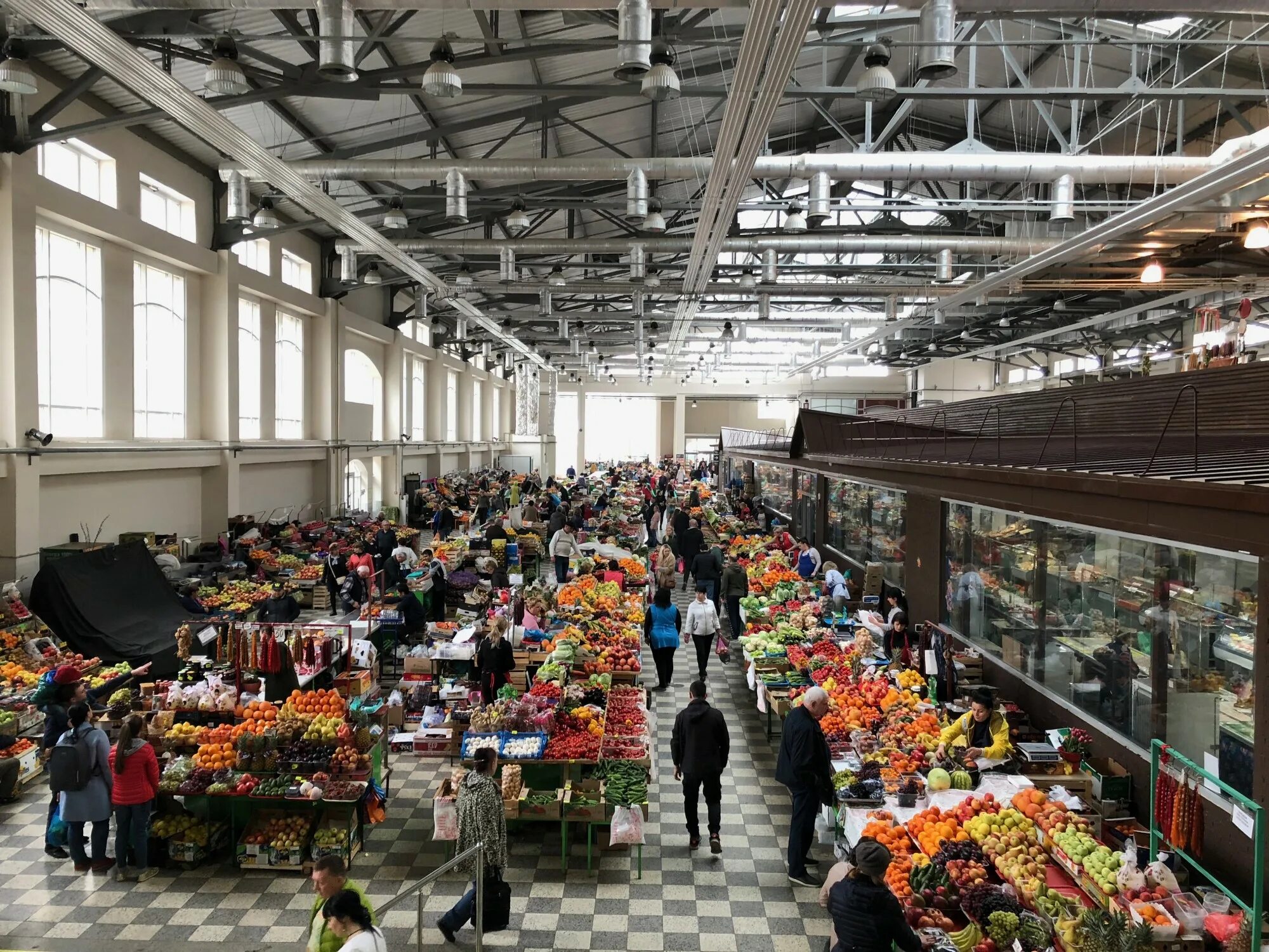 Торги московский рынок. Даниловский рынок вещевой. Рынок Санкт-Петербург. Центральный рынок. Рынок в Питере.