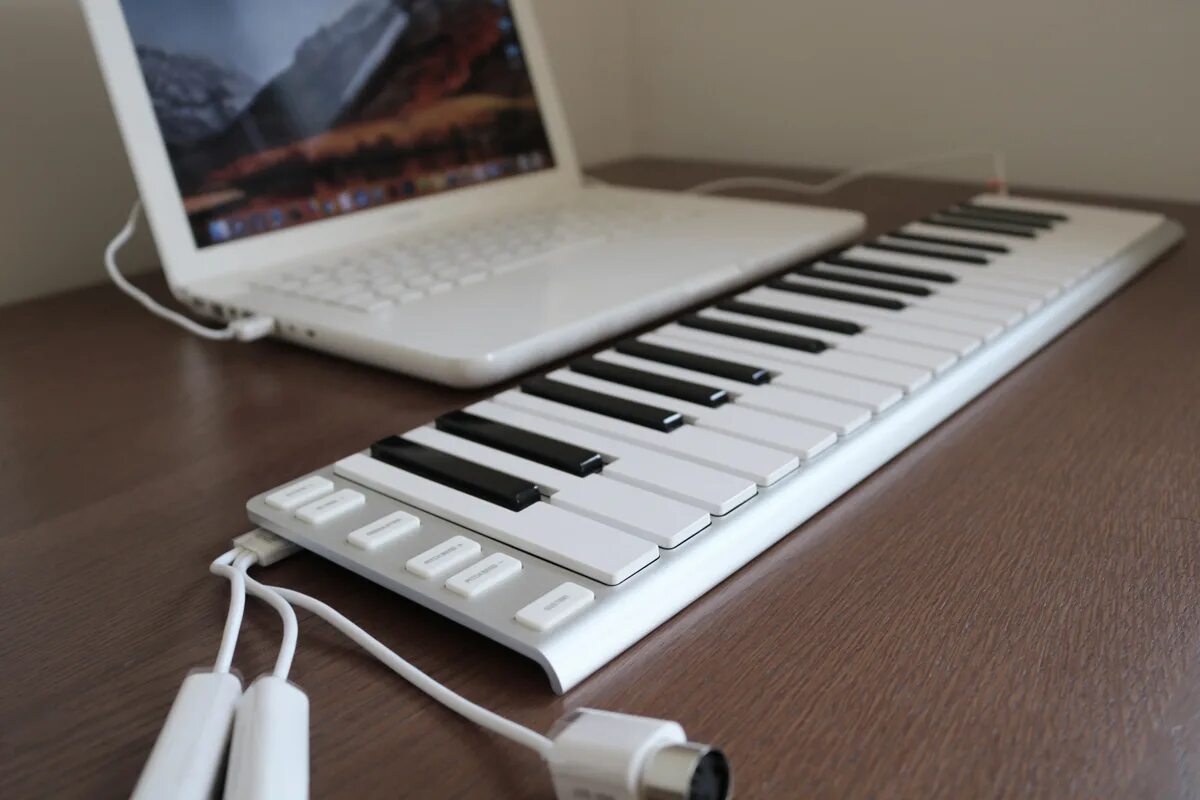 Как сделать миди клавиатуру. Xkey. Устройство для подключения ipad garageband midi клавиатура. Принципиальная схема механической клавиатуры. Korg microkey2-37.