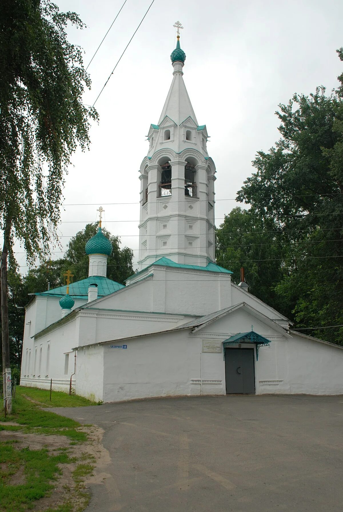 Храм параскевы пятницы ярославль. Церковь на туговой горе ярославль. Храм параскевы пятницы ярославль. Тугова гора ярославль церковь. Церковь пятницы в калашной слободе.
