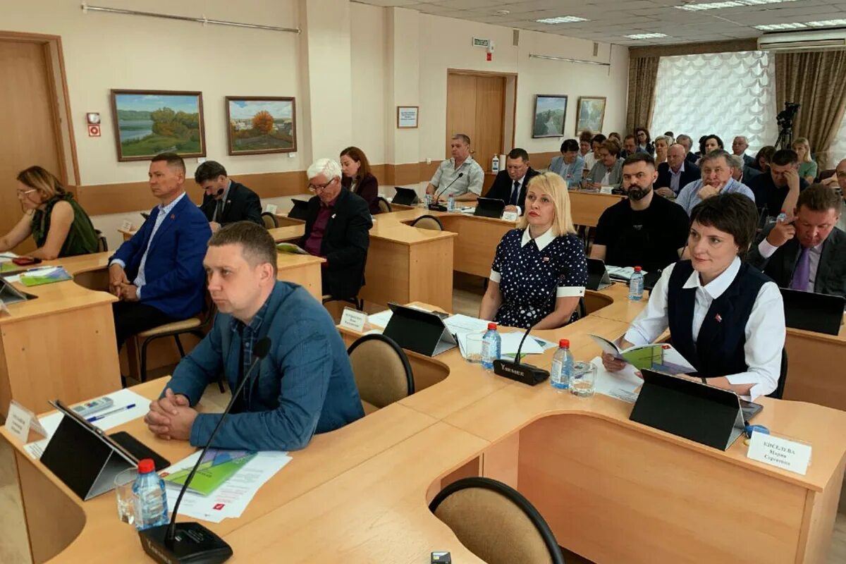 Депутаты ачинска. Торидо ачинск. ученики собрались в мэрии ачинска на деловую игру. администрация города ачинска.