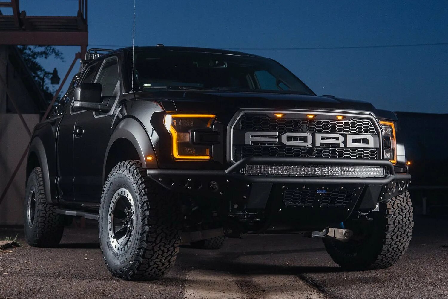 Форт раптор. Ford Raptor 2017. Форд ф150 Раптор. Ford f150 Raptor 2017. Форд ф 150 Раптор 2017.