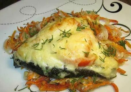 Зубатка запеченная с овощами