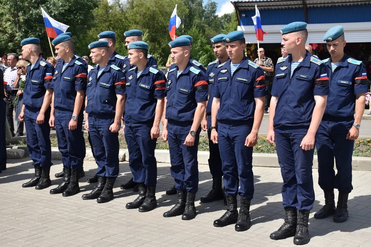 Участники сво чита. В Сасово простились с военным. Сво Скопин.