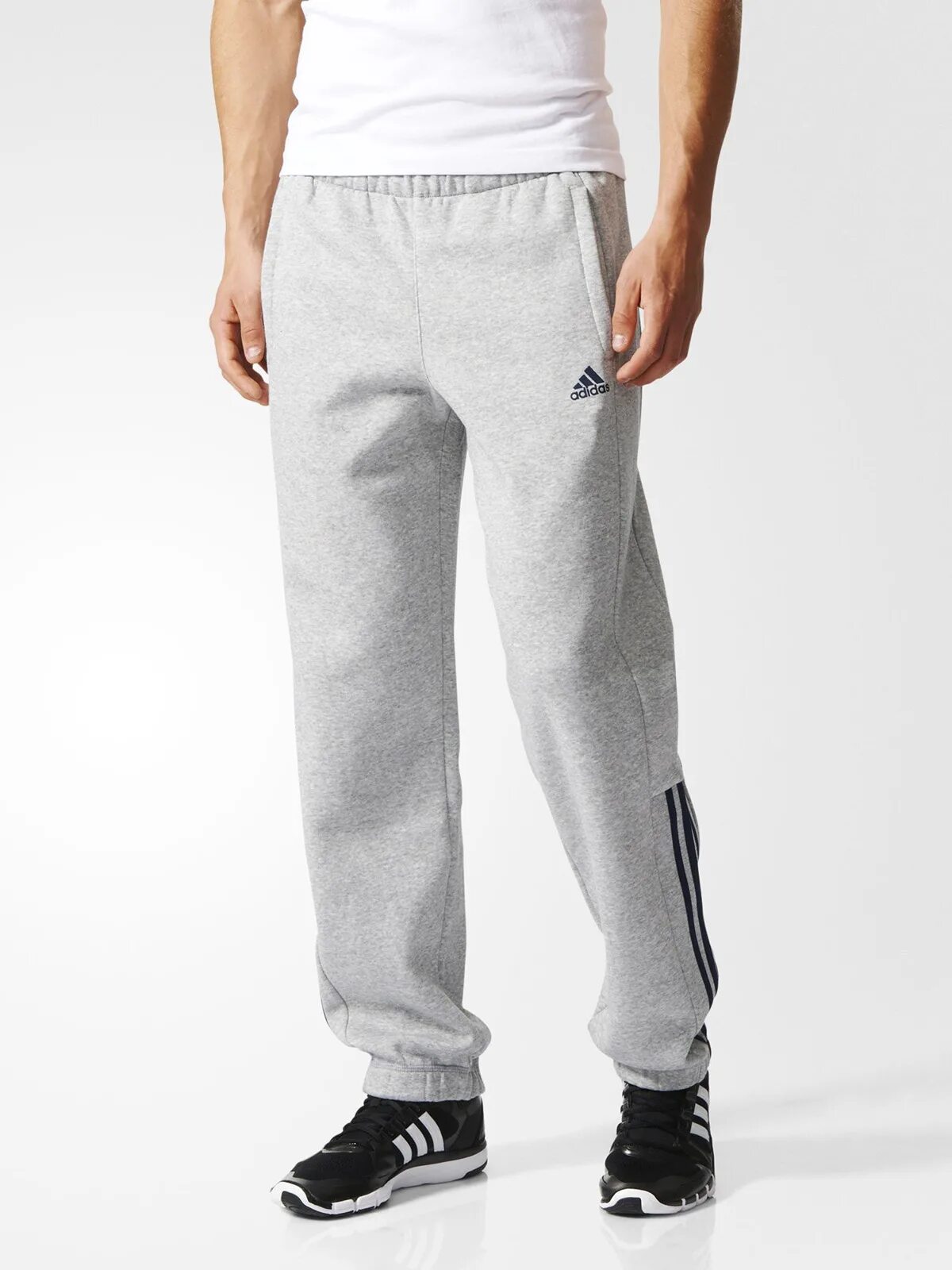 Спортивные штаны асикс. Широкие спортивные штаны мужские. Puma downtown sweatpants брюки спортивные мужские. Nike брюки su211203. Штаны спортивные.