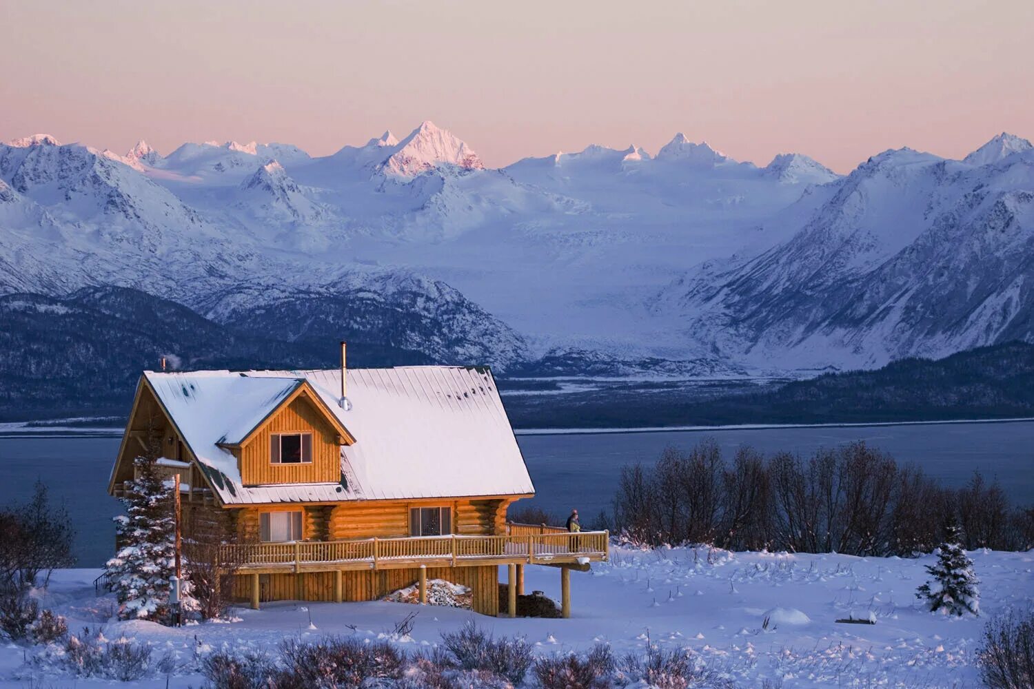 Дома на аляске. Аляска Cabin. Аляска log Cabin. Аляска домики. Дом на Аляске.