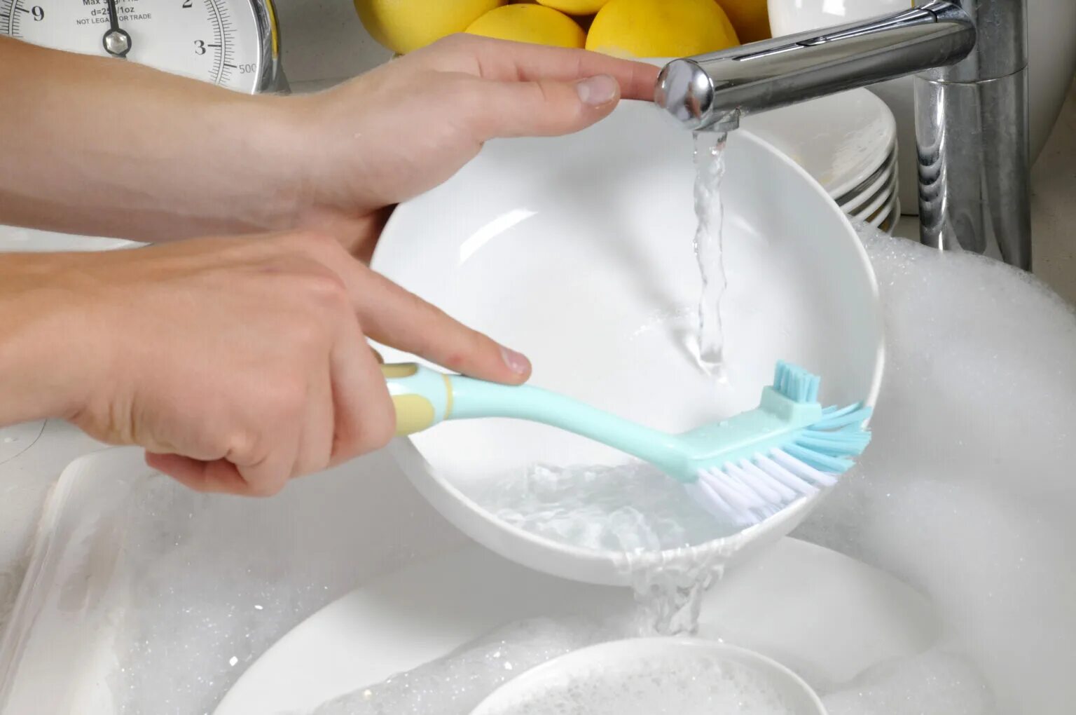 Для чистки казан щётка. Dishwashing Brush. Wash up формы. Washing up Brush.