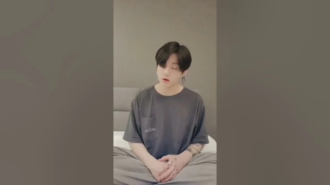 Каверы песен чонгука. Never not Jungkook. Чонгук Cover. Never not Jungkook обложка. Чонгук поёт в живую.