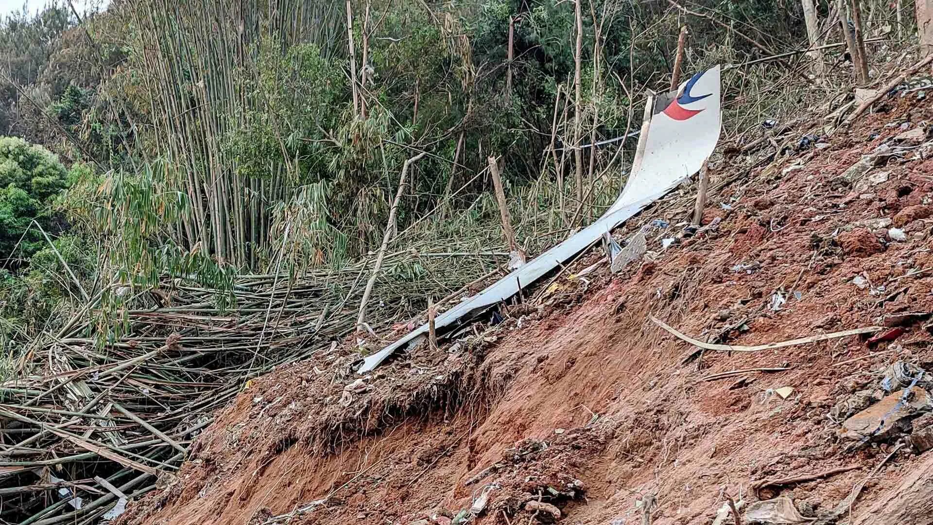 Китайский Boeing-737 крушение. Боинг 737 Китай. Рейс 5735 China Eastern Airlines. Крушение рейса