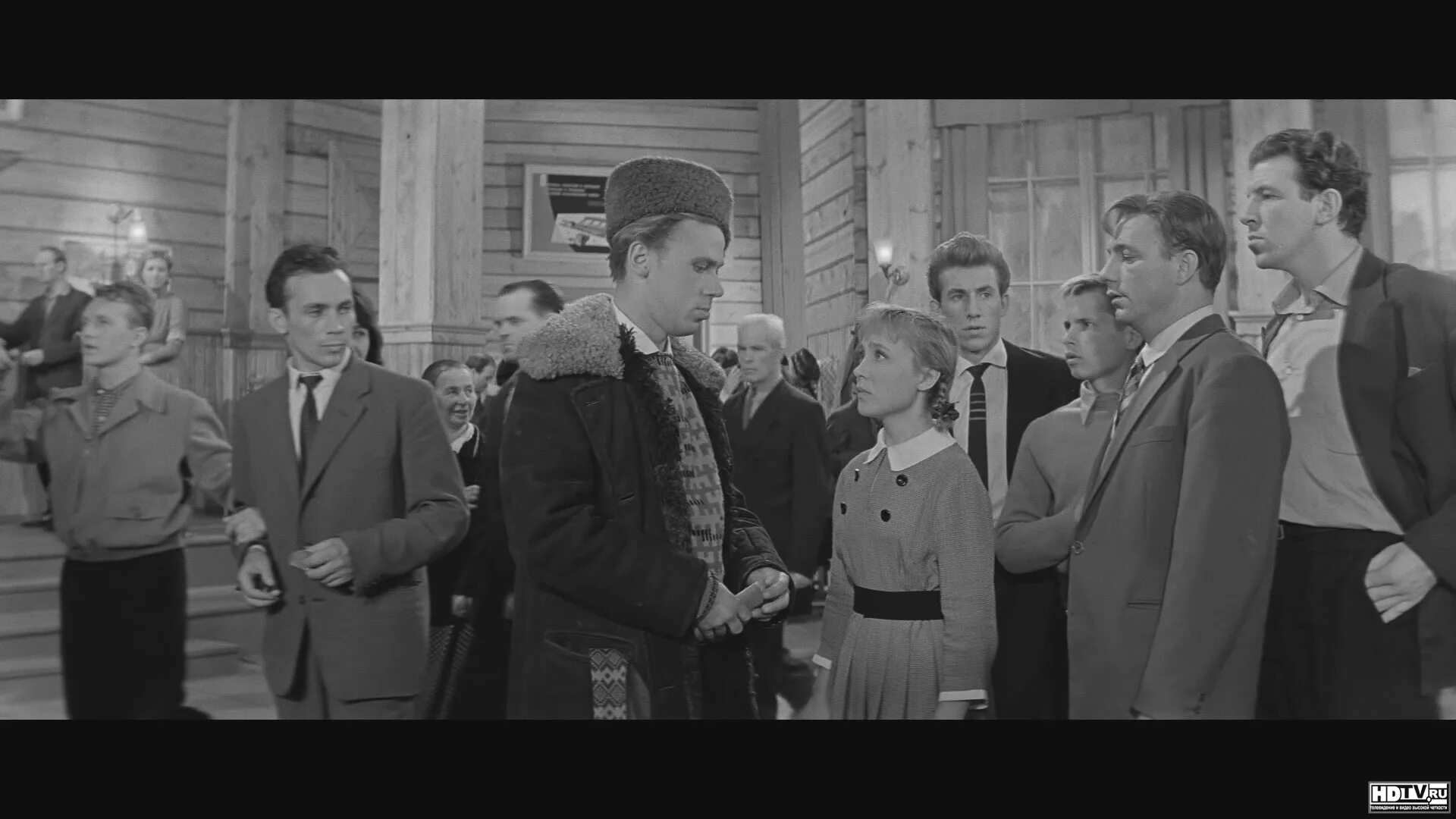 хочу пряники ем хочу. песни переделки на 23 февраля. переделанные песенки для юид. мемы из девчат. на девчат мы больше не глядим.