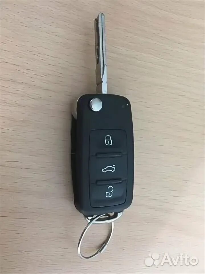 Volkswagen touran 2011 ключ зажигания. Ключ от фольксвагена. Ключ зажигания volkswagen polo. Ключ volkswagen polo. Корпус ключа tiguan артикул.