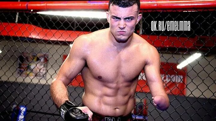 Однорукий боец мма. Боец без руки ник ньюэлл. Однорукий боец ufc. Однорукий боец ufc ник ньюэлл. Однорукий боец юфс.