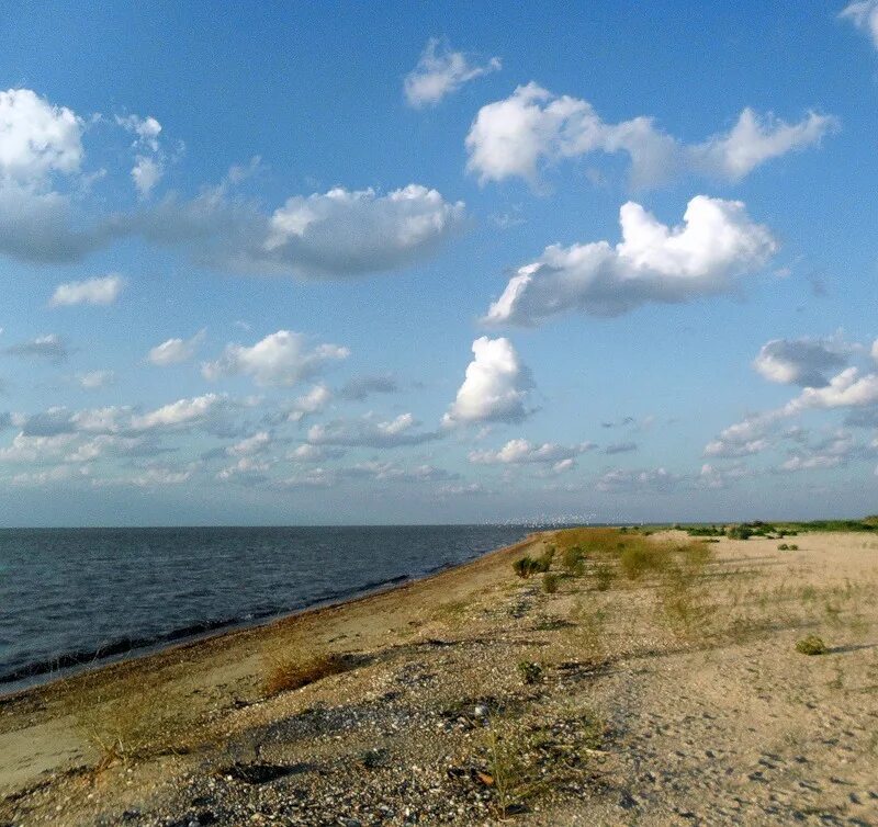Азовское море азовское море. Арабатская стрелка азовское море генический. Пересыпь (краснодарский край). Азовского моря земли. Темрюк таманский полуостров.