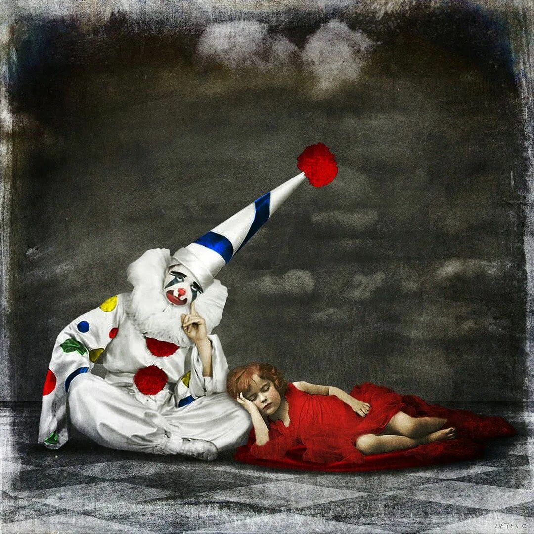 Larry wow the circus look a clown