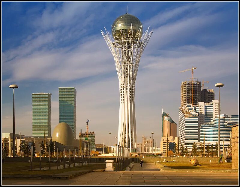 Астана расположена. Астана столица Казахстана. Астана-Байтерек и Экспо-2017. Башня Байтерек. Казахстан башня Байтерек.