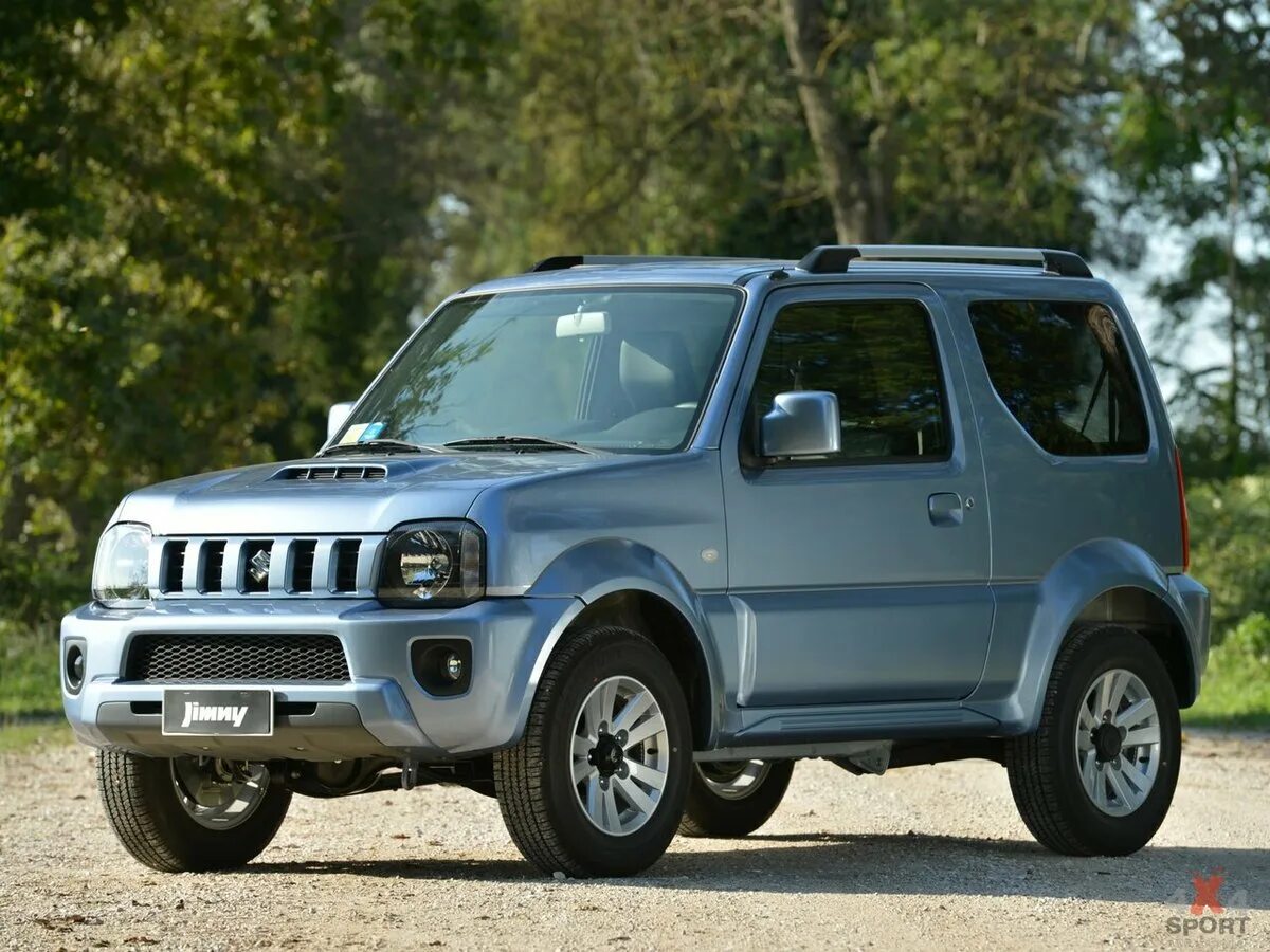 Купить сузуки джимни в спб. Suzuki Jimny 3. Сузуки Джимни 2014. Suzuki Jimny 43. Сузуки джип Jimny 2018.