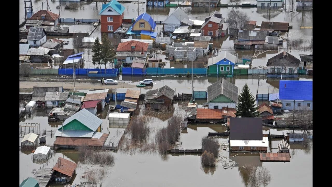 Какие улицы затопит в ишиме. Наводнения в Тюменской области Ишим. Паводок в Ишиме в 2017 году. Наводнение в Ишиме 2016. Паводок Ишим 2016.