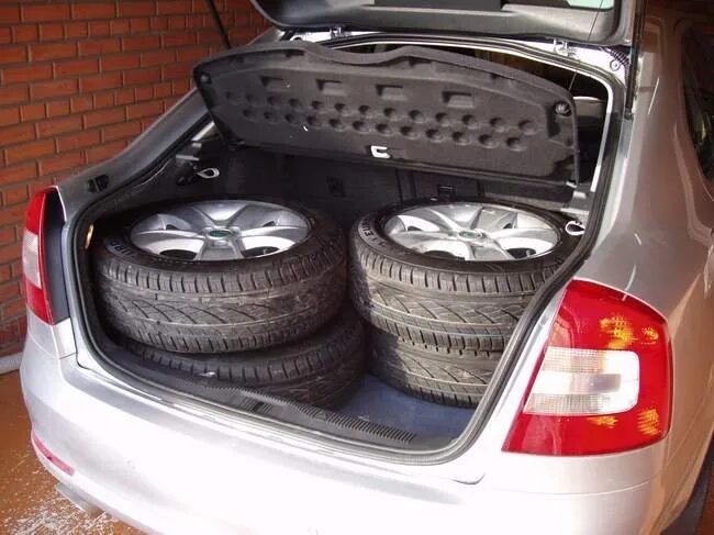 4 колеса в багажник