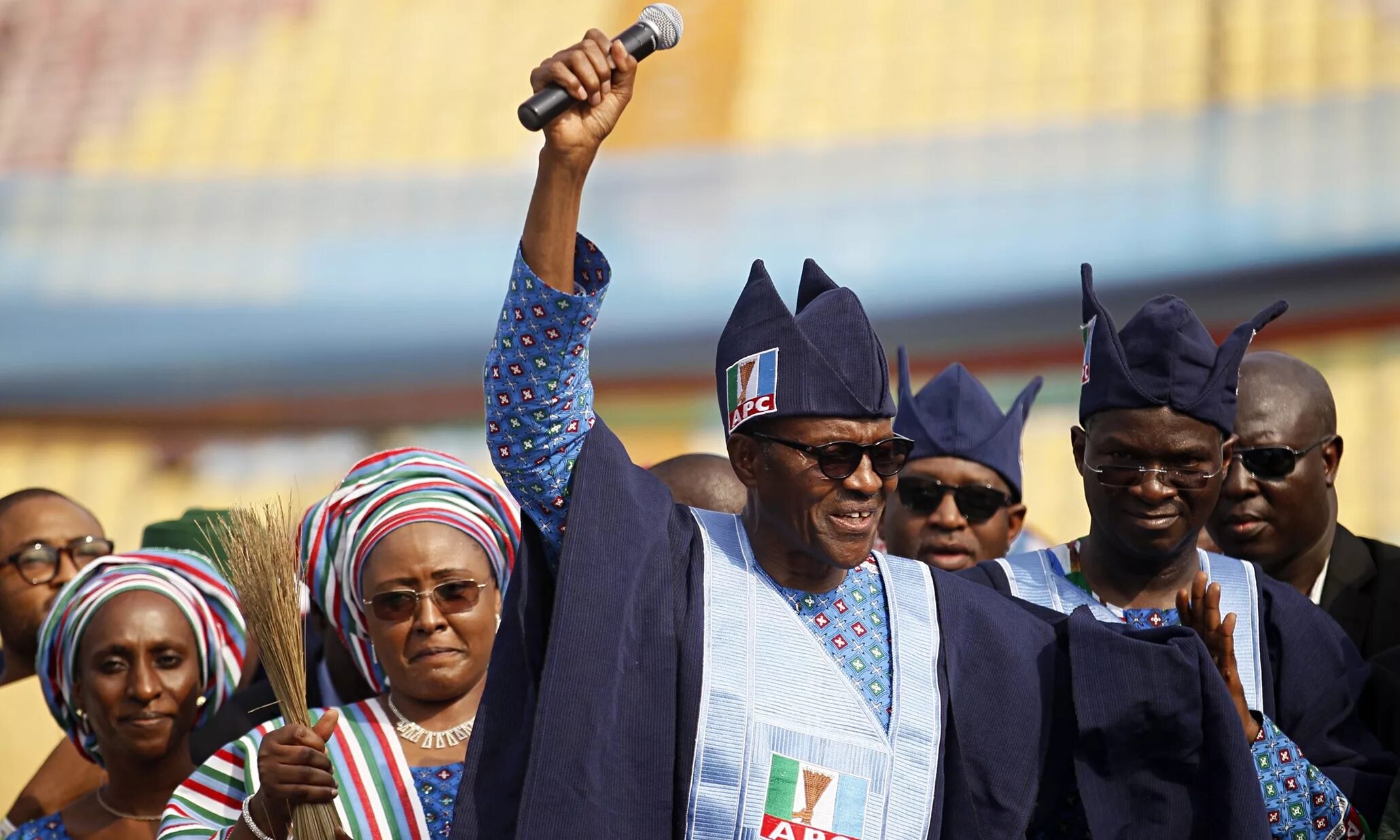 Жители страны нигер. Нигериец. Население нигерии. Жители страны нигер. Жители страны нигер.