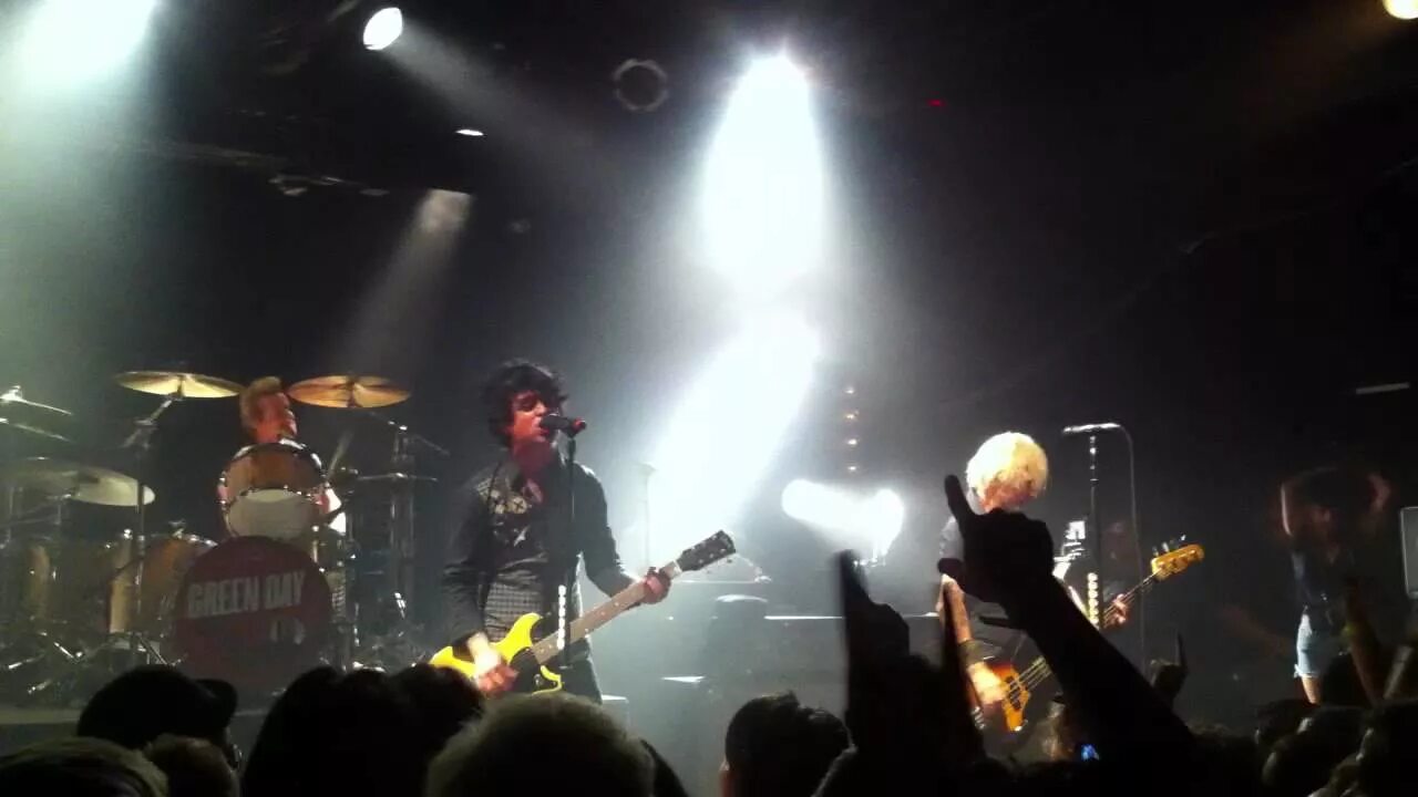 One more day live. Green Day Live.