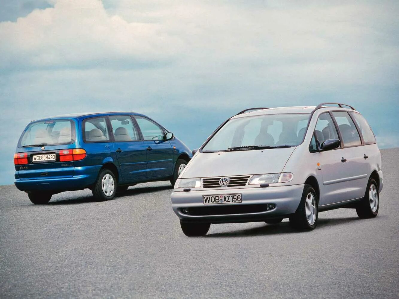 Volkswagen sharan года выпуска. Volkswagen Sharan 1 поколение. Фольксваген Шаран 2000. Фольксваген Шаран 1995. VW Sharan 1995.