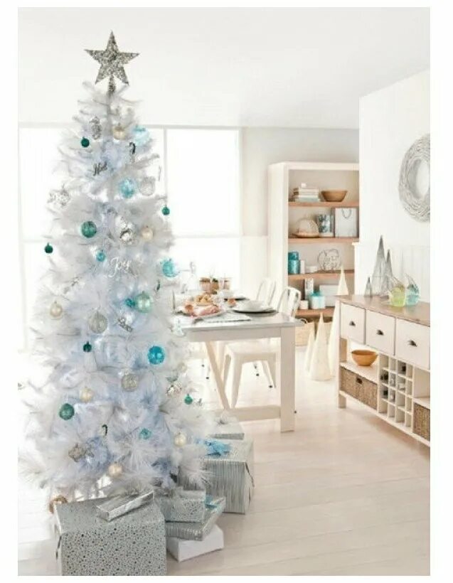 цвет елки белый. белая елка искусственная украшенная. цвет елки белый. цвет елки белый. белая елка.