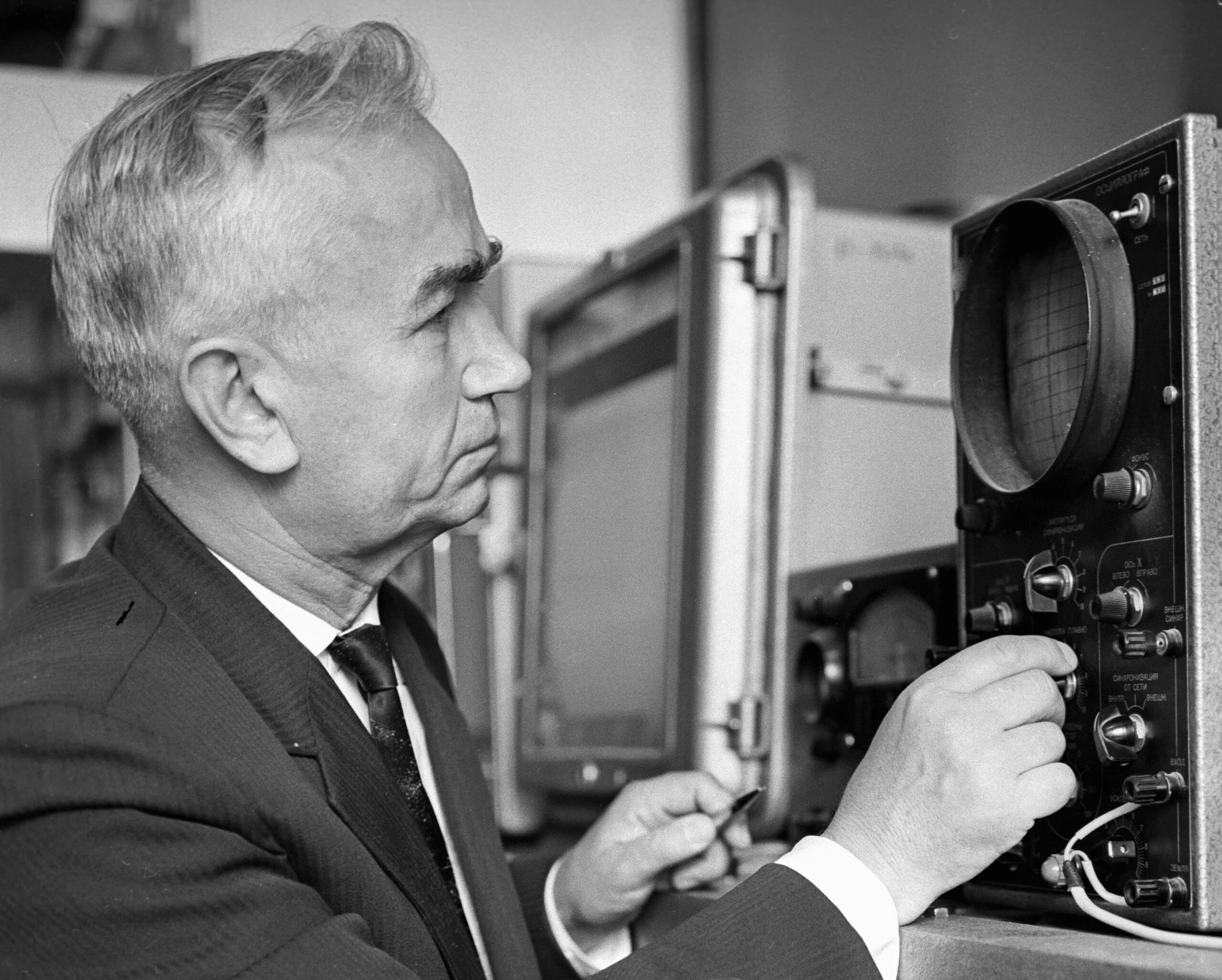 Сборка серийных миг-29к. Арсений вилсаком. Один из создателей мига 7. Один из создателей мига 7. Микоян артем иванович авиаконструктор.