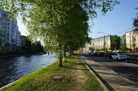 Ждановская набережная