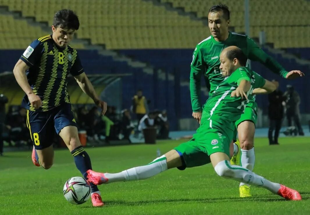Прогноз нефтчи. Пахтакор нефтчи. neftchi vs paxtakor. fc neftchi 1991. neftchi 2025.