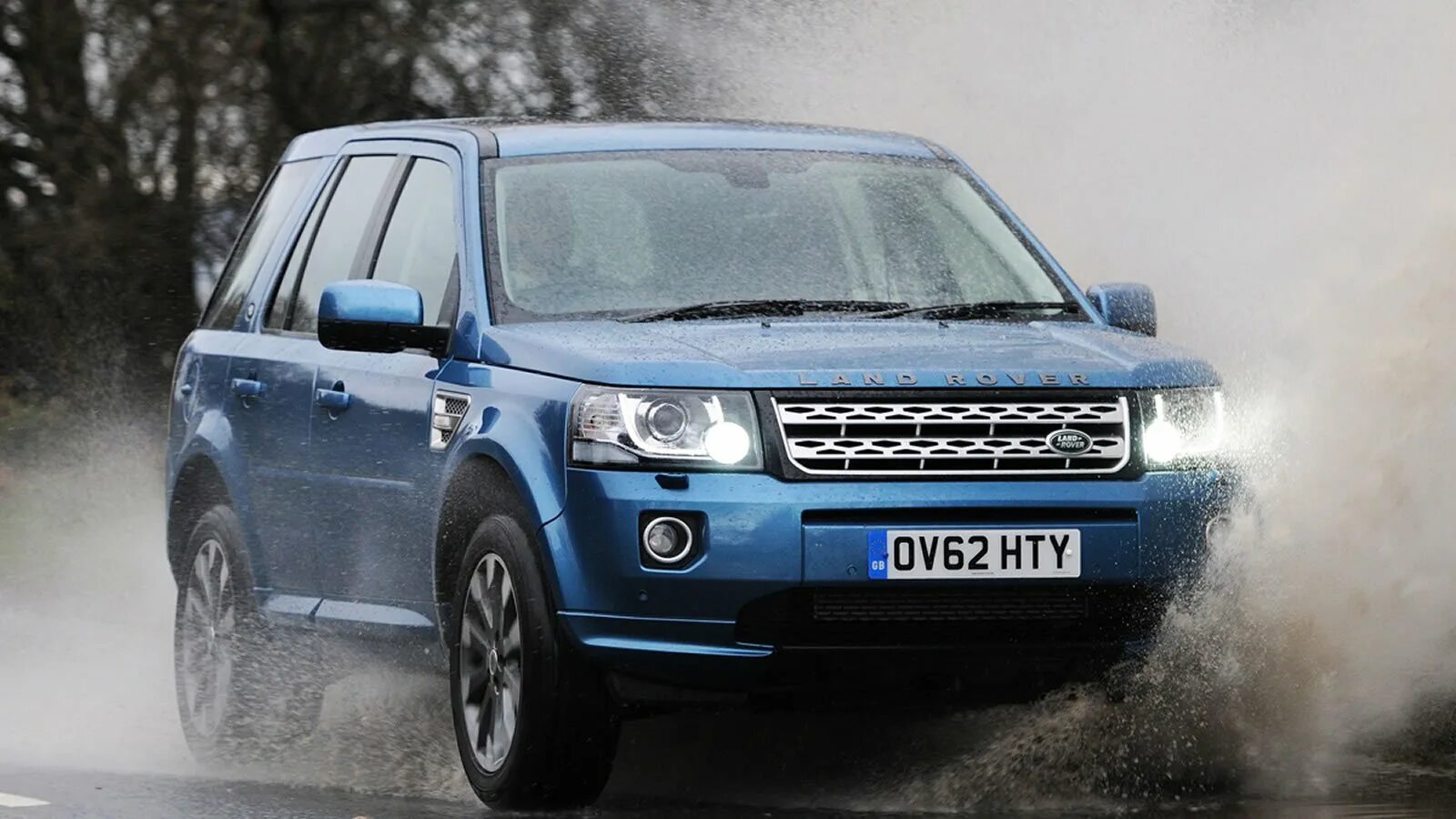 Купить ленд ровер 2 дизель. Land Rover Freelander 2. Ленд Ровер Freelander 2. Ленд Ровер Фрилендер 2014. Ленд Ровер Фрилендер 2 2.2 дизель.