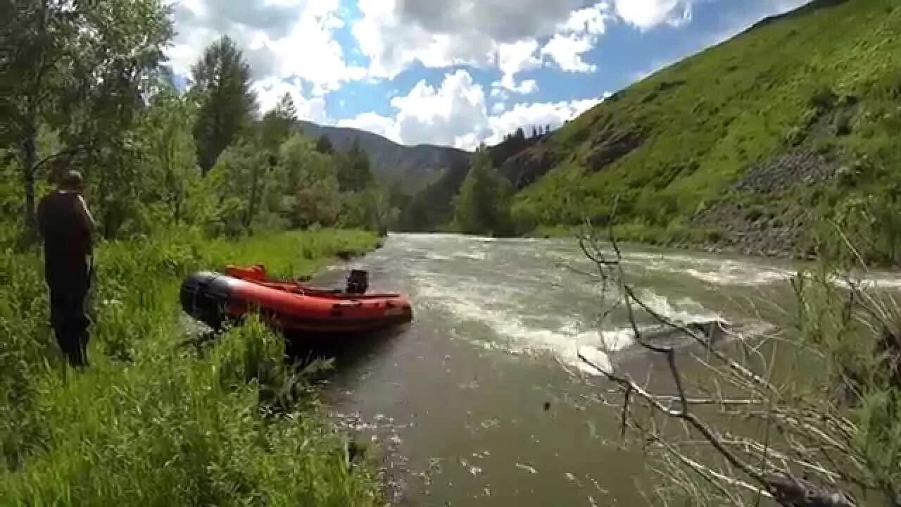 Река ирень. Включи видео река. Сель в дагестане. Река бельсу кемеровская область. Баннер река ролики.