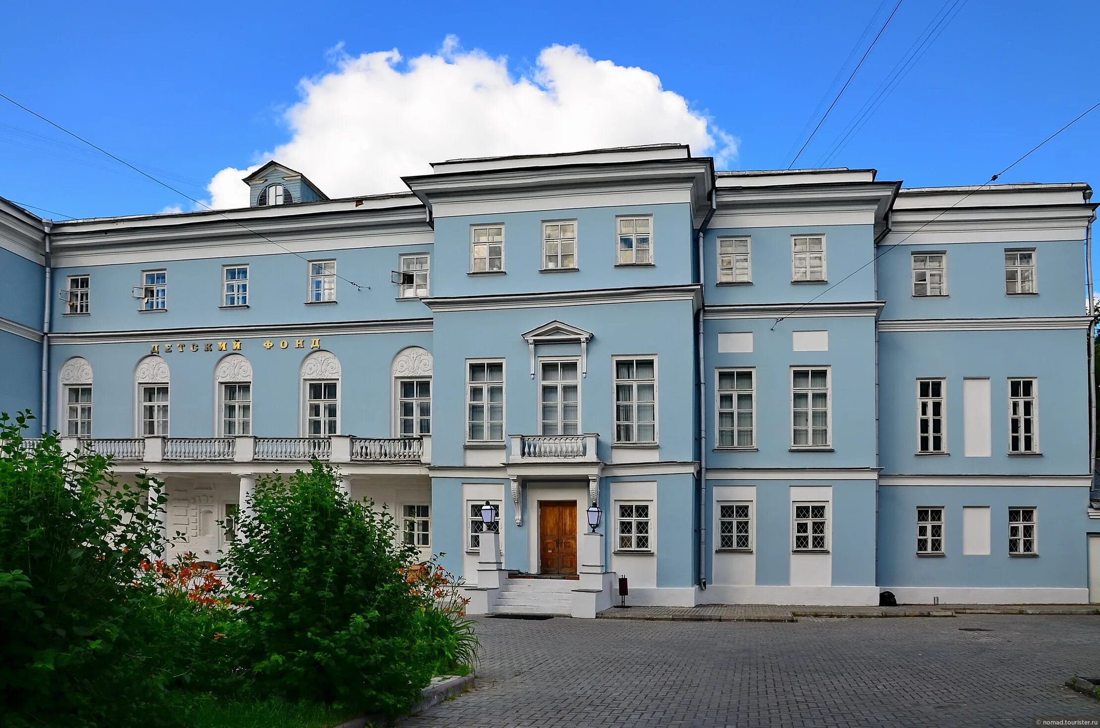 Тютчева 11. Городская усадьба Тютчевых в армянском переулке в Москве. Усадьба Гагариных - Тютчевых. Дом Тютчева в армянском переулке. Особняк Тютчева в Москве 1810.