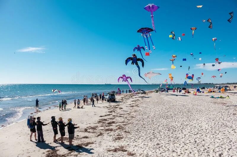 Fly holidays. Adelaide International Kite Festival, Australia. Andrey Moisseyew/alarry Adelaide International Kite Festival, Australia.