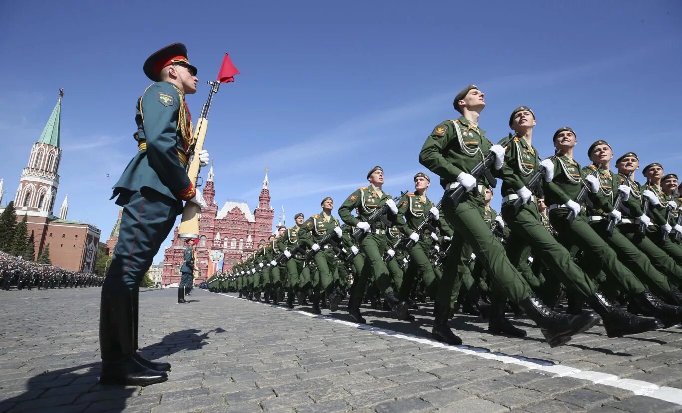 Парад победы число. Парад победы 2025 в москве трансляция. виктори дэй в россии. солдаты на параде. самый красивый парад победы.