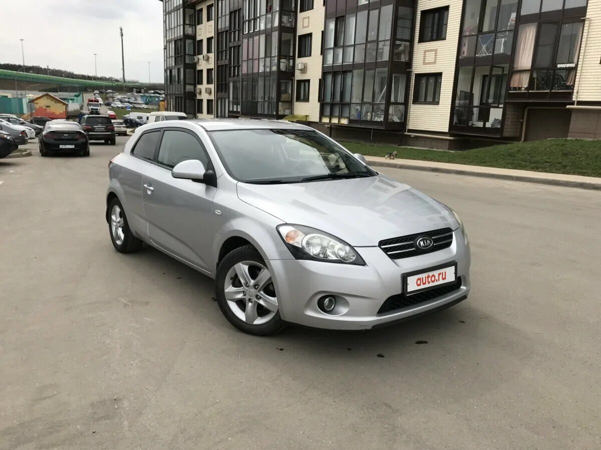 Купить киа сид 2009. Kia Ceed 2009. Kia Ceed 2010 хэтчбек серебристая. Kia Ceed 2008 хэтчбек 3 дверный. Киа СИД 2008 серебристый хэтчбек.