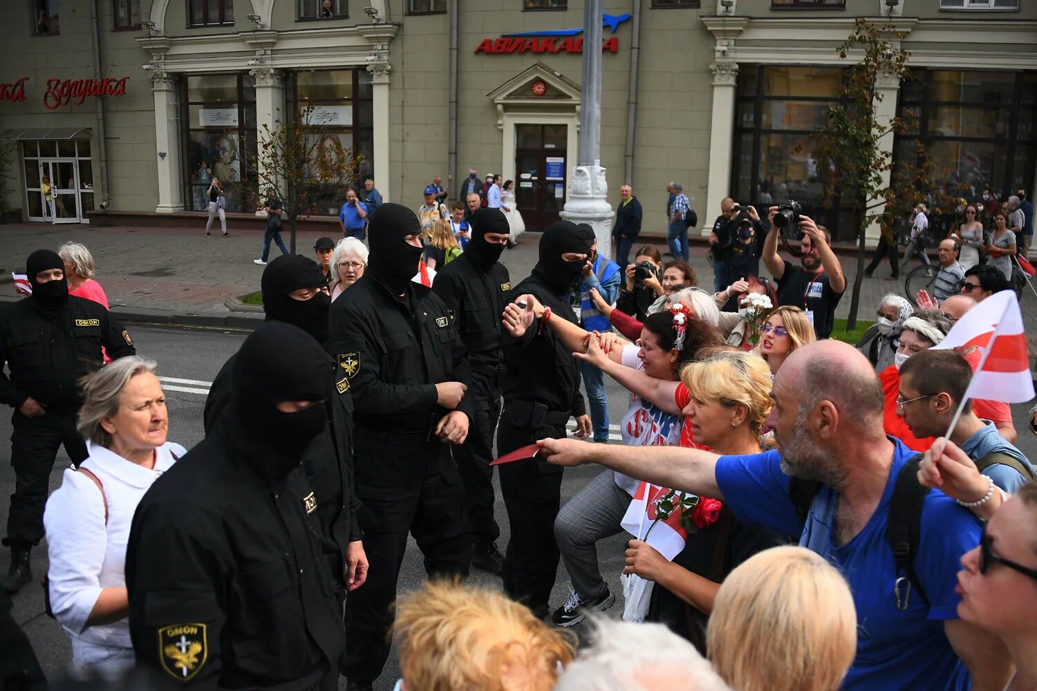 Почему сегодня в минске. Протесты в Белоруссии 2020. Протесты в Беларуси 2020 9 августа. Митинг в Минске 2020. Митинги в Минске 2020 задержания.