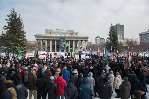 Сколько вышли на митинг