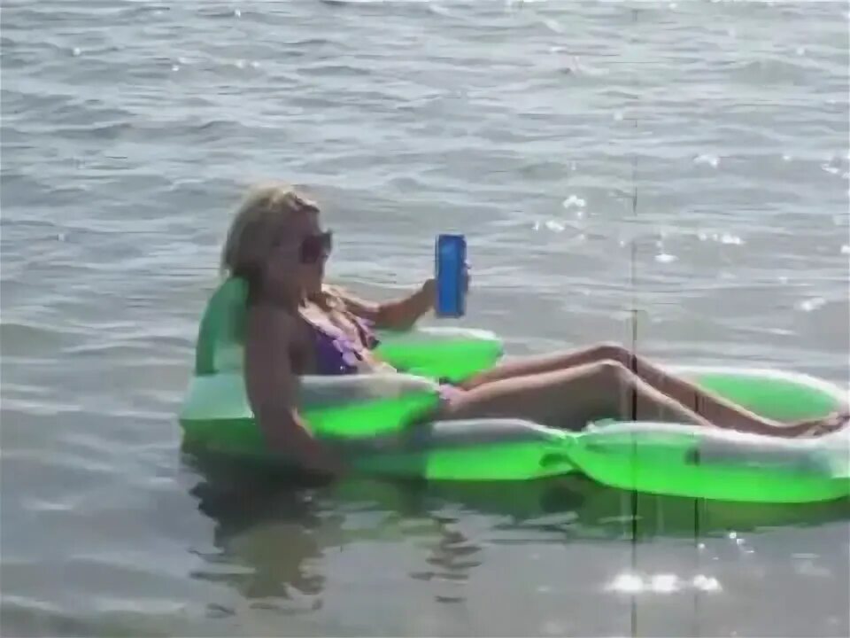 Floatopia game. Floatopia game