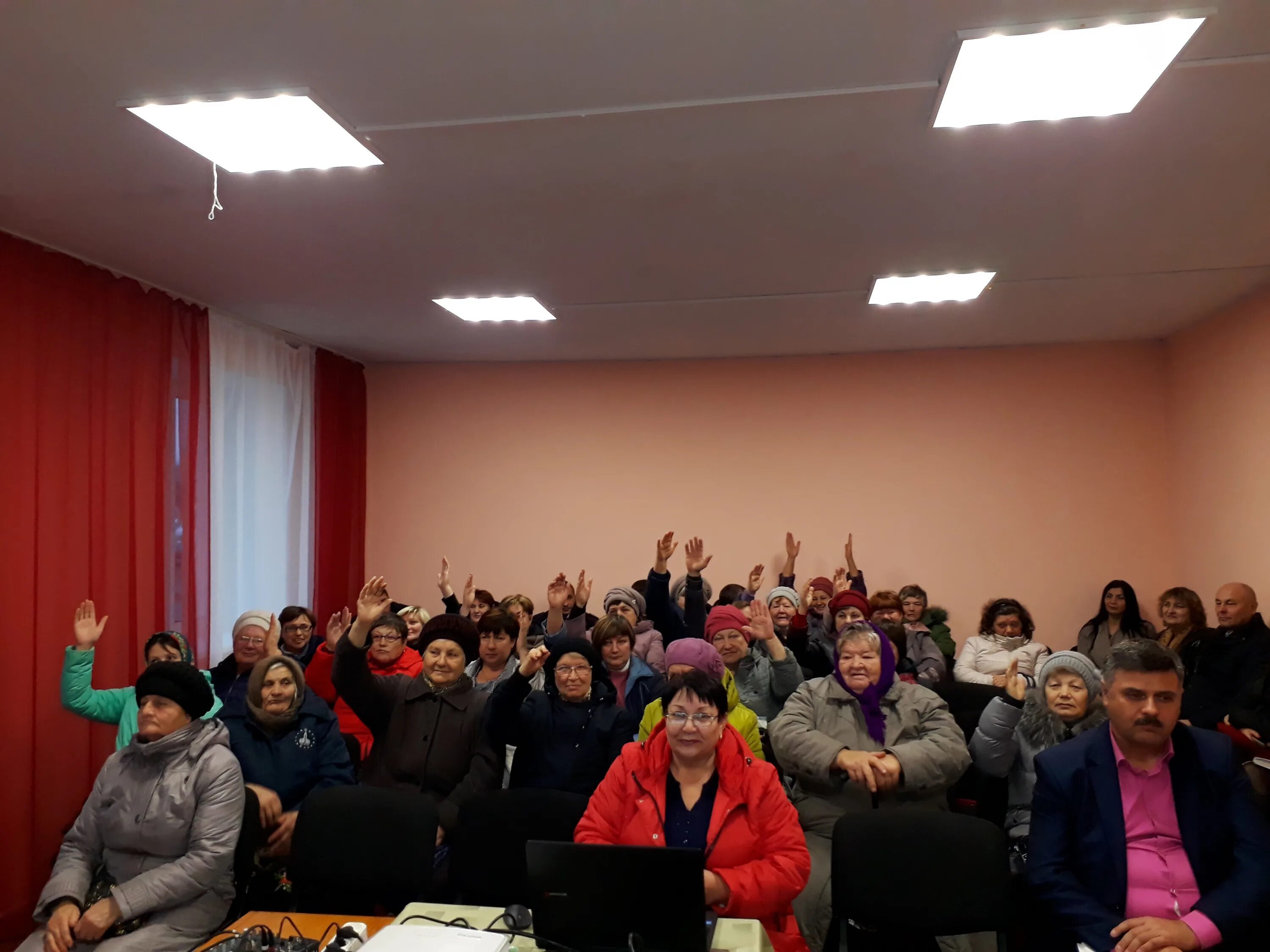 Собрание инициативных граждан. Собрание граждан. собрание граждан зимой на улице. собраниграждан елец.
