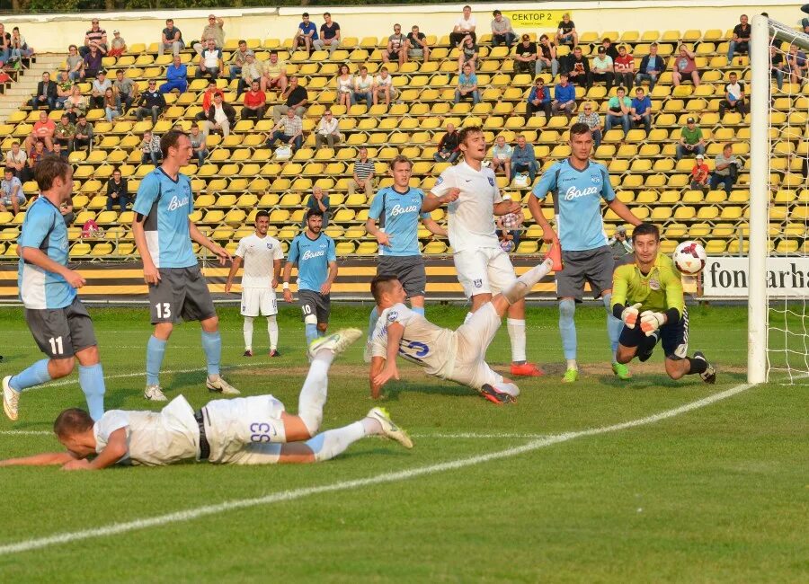 иверия череповец фк форма. фк красково 2011 2012. матча чай. матча лете. Suyvivor2022 год финал.