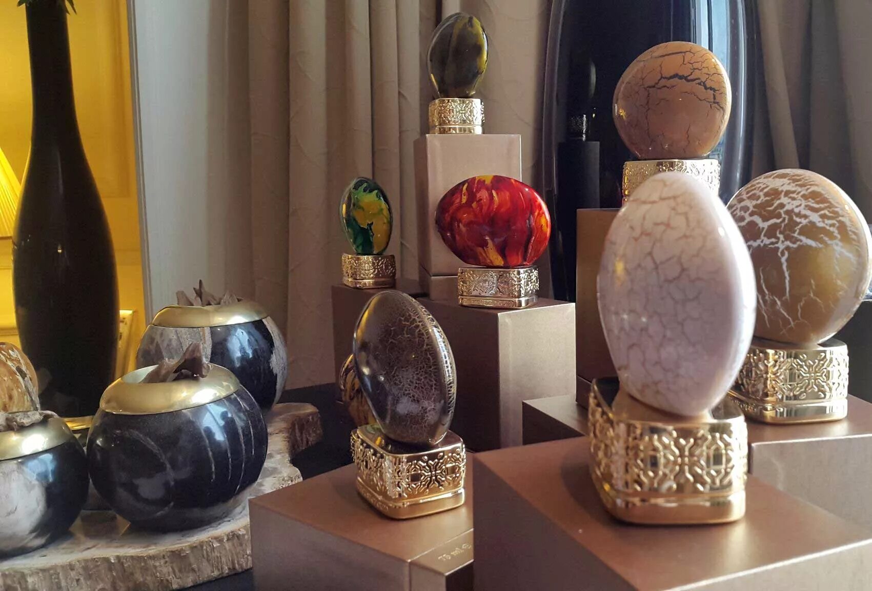The house of oud отзывы. Хаус оф уд Парфюм. Almond Harmony the House of oud. The House of oud Breath of the Infinite. House of oud коллекция.
