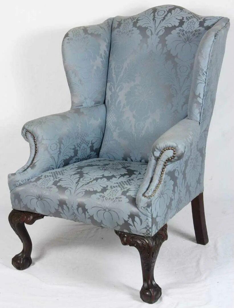 Креслице обессилить. Кресло Чиппендейл. Кресло Wingback 18 век. Кресло Wingback Chair. Чиппендейл кресло зеленое.