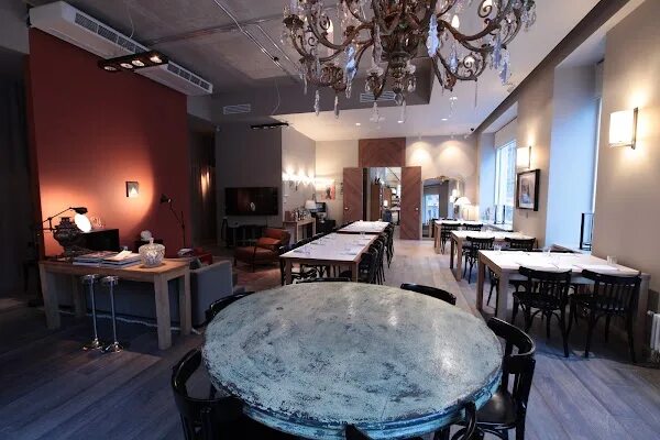 Probka ресторан спб. Ресторан пробка на добролюбова. Рестораны арама мнацаканова в санкт-петербурге. Пробка санкт петербург зоологический переулок. Probka ресторан санкт-петербург.