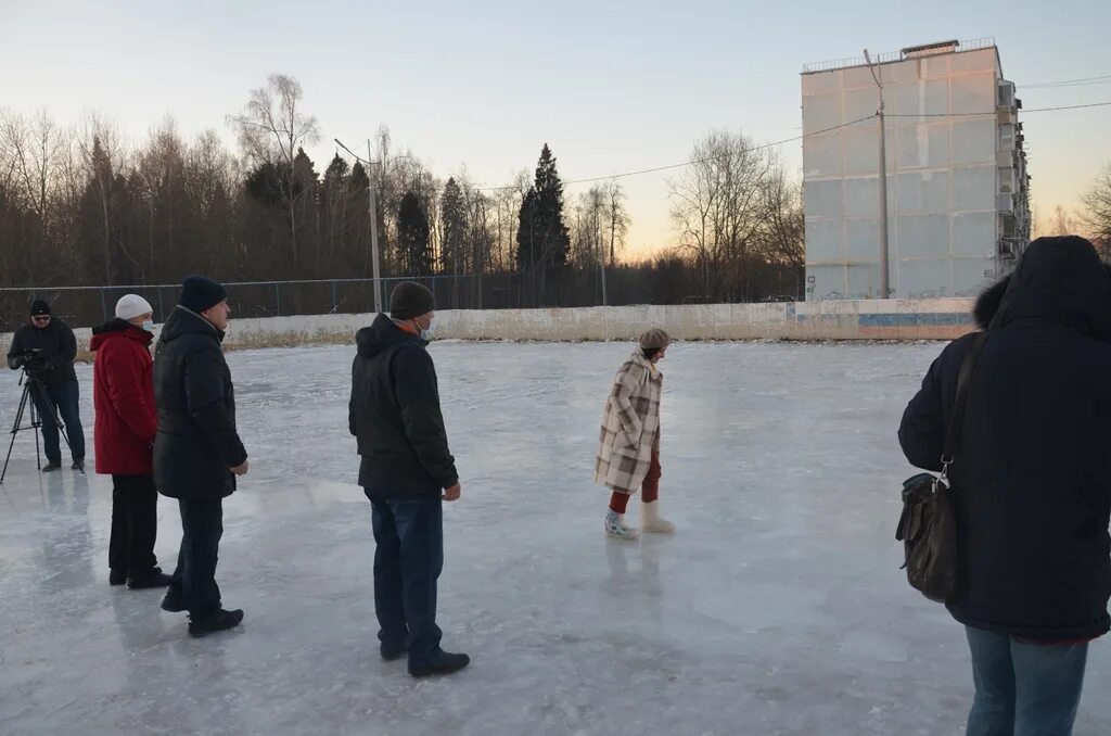 Каток 50 лет. Софрино-1 каток. Каток ФСК Пушкино. Каток 50 лет ВЛКСМ Пушкино. Каток в Звягино Пушкино.