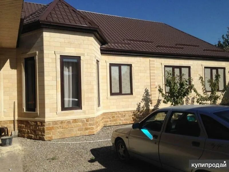 В продаже дом из Новосибирского сибита ,мансардного типа, в Новом Расцвете, в в 