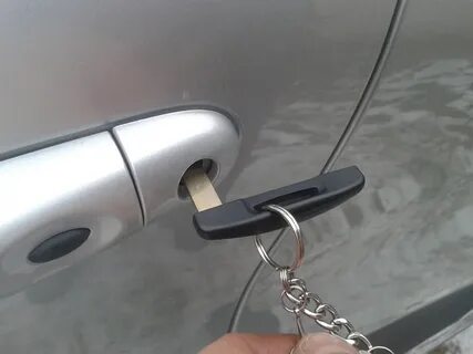 Открыть машину без ключа рено