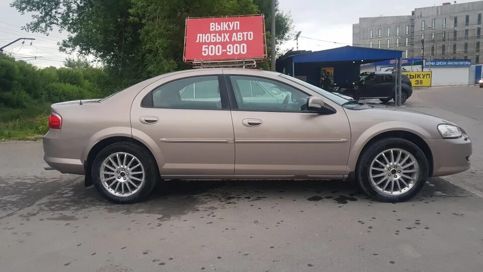 Колеса волга сайбер. Литые диски волга сайбер. Волга сайбер r16 диски. Волга сайбер на 17 дисках. Волга сайбер на 17 дисках.