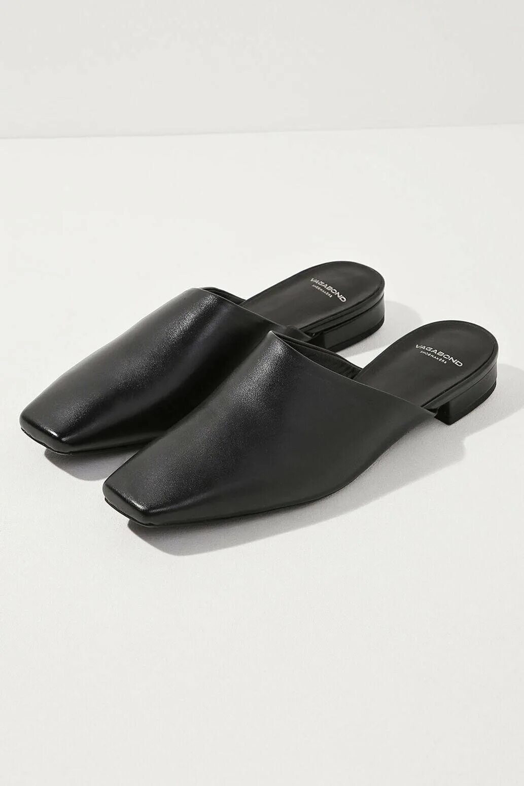 Джайв обувь челябинск. Сабо Zara черные кожаные 2021.