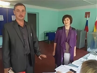 Поселок Зеленолугский Мартыновский район Ростовская область. Глава Зеленолугского сельского поселения Мартыновского района. Школа номер 5 п. Зеленолугский. Зеленолугская СОШ Мартыновского района Ростовской области